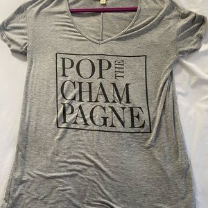Women’s graphic v neck